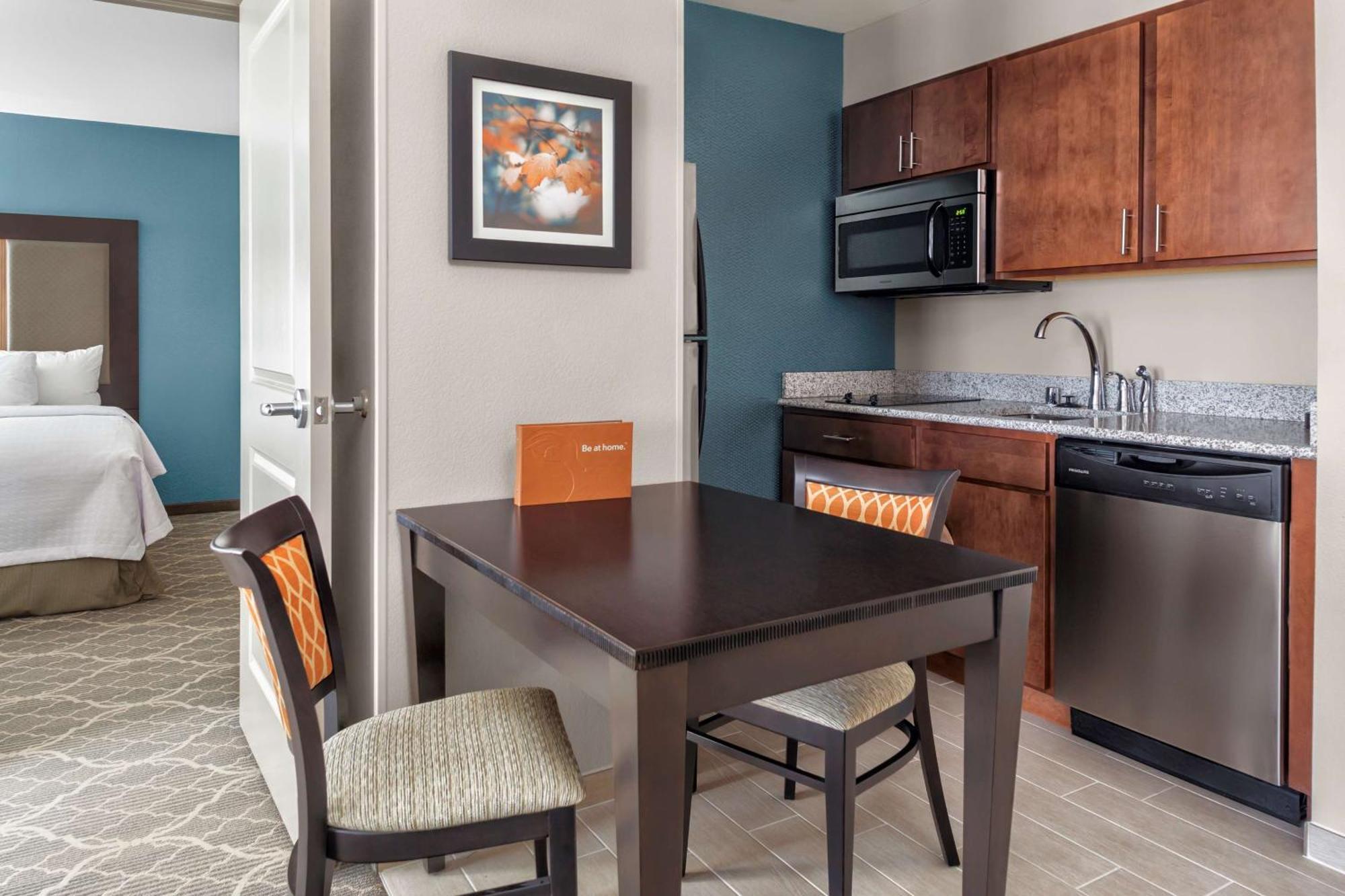Homewood Suites By Hilton Wauwatosa Milwaukee Exteriör bild