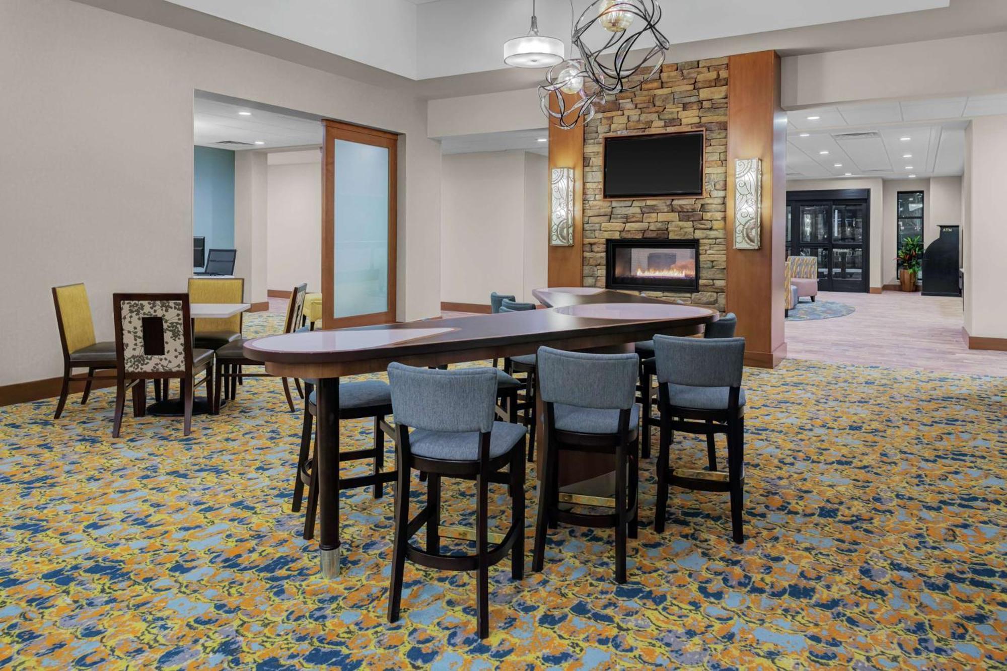 Homewood Suites By Hilton Wauwatosa Milwaukee Exteriör bild